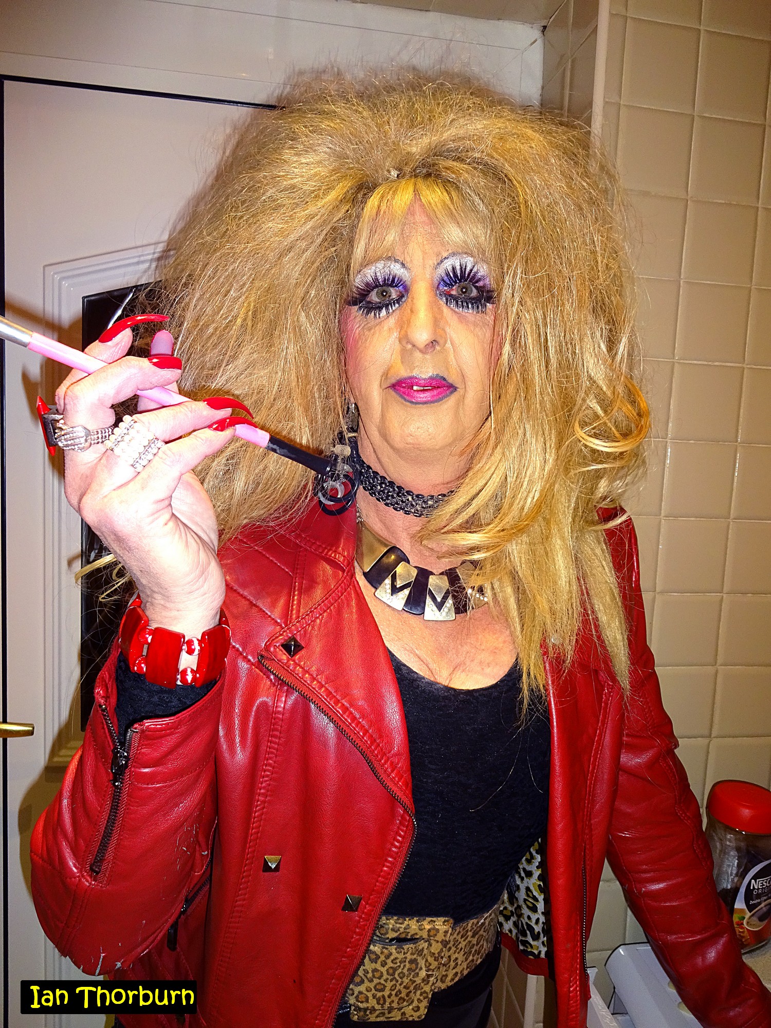 Ian : My Crossdressing Life: Fag in Drag Vids